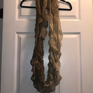 claire’s scarf